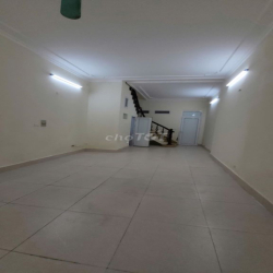 Cho thuê nhà 60 m2 x 4 tầng, 2PN, Ô TÔ ĐỖ CỬA, SẠCH ĐẸP 12,5 tr/th