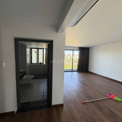 Nhà nguyên căn 4 tầng tại Eco Garden cách siêu thị Aeon 3 phút