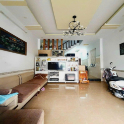 Chính Chủ Cho Thuê Nhà Nguyên Căn Khu Hoàng Hùng Trần Hưng Đạo