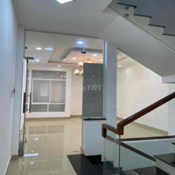 cần cho thuê căn nhà hẽm 520 Quốc lộ 13 , p. hiệp bình phước .thủ đức