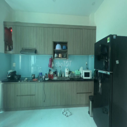 Tìm 1 nữ ở gép Lê Văn Lương Nhà Bè