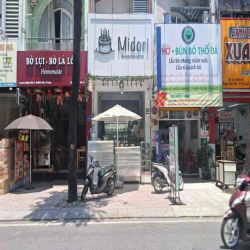 Cho thuê mặt bằng đẹp trung tâm