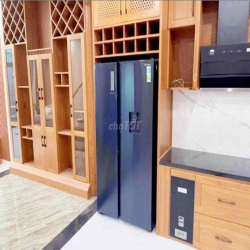 Nhà 3 tầng MT gần Tô Hiệu & biển Nguyễn Tất Thành