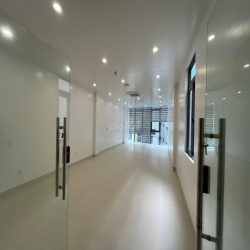 Cho thuê văn phòng Mỗ Lao- Trần Phú, 70 m2/tầng, Giá Rất Tốt