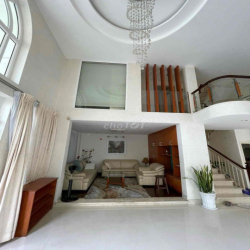 CHO THUÊ BIỆT THỰ FULL NỘI THẤT -5 PHÒNG NGỦ- 50 Triệu