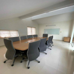 CHO THUÊ BIỆT THỰ FULL NỘI THẤT -5 PHÒNG NGỦ- 50 Triệu