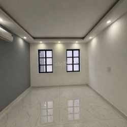 Cho thuê nguyên sàn lầu cityland giá 8tr