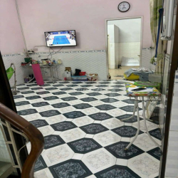 NHÀ 4X25M 1 TRỆT 2 LẦU 3PN TRỆT RỘNG RÃI GIÁ TỐT