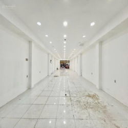 MT Âu Cơ - Ngang 6m dài 25m - Mới đẹp