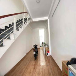 CHO THUÊ NHÀ - MẶT TIỀN SỐ 353 NGUYỄN VĂN CỪ