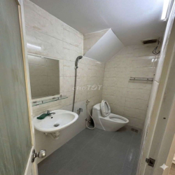 NHÀ MỚI 3 PHÂN KHU – HẺM XE HƠI – SÁT ĐH LUẬT - PCCC CHUẨN CHỈNH