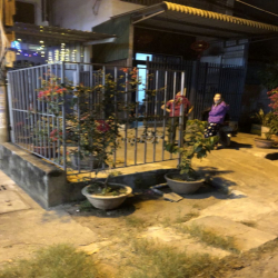 mình cho thuê nhà nguyên căn 2 lẩu