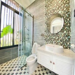 CHO THUÊ CĂN HỘ DỊCH VỤ CAO CẤP – NGAY CHÂN CẦU SÀI GÒN - KHU COMPOUD