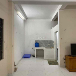 nhà ở khu đông hội