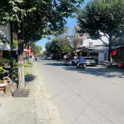 Cho thuê lâu dài lô đất mặt tiền 408 Tôn Đản, kinh doanh mọi ngành