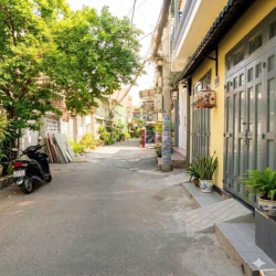 NHÀ MỚI 3 PHÂN KHU – HẺM XE HƠI – SÁT ĐH LUẬT - PCCC CHUẨN CHỈNH