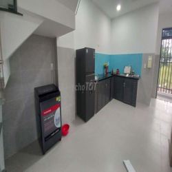 Nhà cho thuê nguyên căn (chính chủ), xây mới %, full nội thất mới