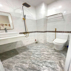 CHO THUÊ NHÀ FULL NỘI THẤT HẺM XE HƠI 4PN 5WC PHƯỜNG 11 GÒ VẤP