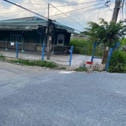 Cho thuê nhà 2 mặt tiền kinh doanh, ở, buôn bán.