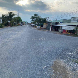 Cho thuê nhà 2 mặt tiền kinh doanh, ở, buôn bán.