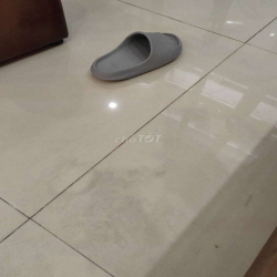 Cho thuê nhà Ngõ 229 Miếu Hai Xã 55m2 Nhà riêng , có sân cổng