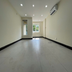 Nhà nguyên căn có hầm khu An Phú An Khánh, quận 2, đường rộng 12m