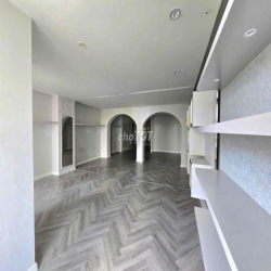 Cho thuê MT 437-439 Nguyễn Đình Chiểu,Q3.DT:6.5x15m(NH 9m) nhà mới
