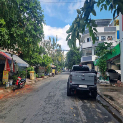 chính chủ cần cho thuê nhà mặt tiền đường nội bộ phường Tây Thạnh