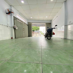 CHO THUÊ NHÀ NC GỐC 2 MT LUỸ BÁN BÍCH Q.TP vị trí mb siêu VIP