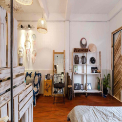 Căn Hộ Vintage 45m2 Balcony ngay AB Tower, Chợ Bến Thành, Bùi Viện