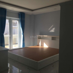 Nhà 1 trệt 2 lầu khu dân cư Valencia giá 10 triệu đầy đủ nội thất