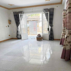 BIỆT THỰ CHO THUÊ GIÁ RẺ 11TR
