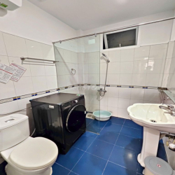 Trống săn xSTUDIO 40m2 full đồ, ban công thoáng, ô tô đỗ cửa, BĐ