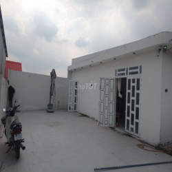 Cần bán hoặc cho nhà nguyên căn Gần khu công nghiệp Sông Hậu