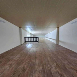 Nhà hẻm xe hơi Q10 giá 13tr