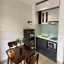 Cho Thuê Căn Hộ Dịch Vụ Cao Cấp 1 Ngủ 1 Khách 50m² Âu Cơ Tây Hồ Hà Nội