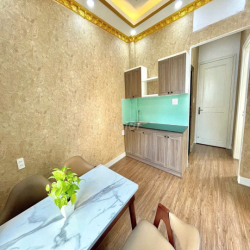 Căn hộ 1pn 1pk 70m2 ban công Phan Đình Phùng, P15, Phú Nhuận