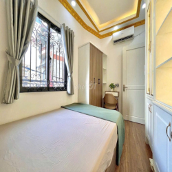 Căn hộ 1pn 1pk 70m2 ban công Phan Đình Phùng, P15, Phú Nhuận