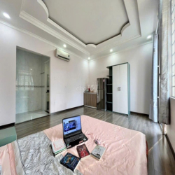 Mới Đẹp Y hình Phòng ban công trong KDC cao cấp