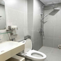 Căn hộ 2pn ngay Bưởi - Lạc Long Quân full đồ ban công cực thoáng