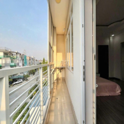 Mới Đẹp Y hình Phòng ban công trong KDC cao cấp