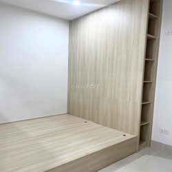 Căn hộ 2pn ngay Bưởi - Lạc Long Quân full đồ ban công cực thoáng