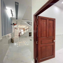 Nhà mới 3pn 3 máy lanhk gần Đh Y Dược