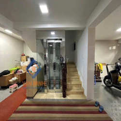 CHO THUÊ BIỆT THỰ ĐƯỜNG 23 PHẠM VĂN ĐỒNG - CÓ HẦM VÀ THANG MÁY