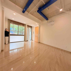 CHO THUÊ MẶT BẰNG GỒM 2 PHẦN TRUNG TÂM QUẬN 7