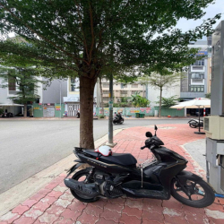 CHO THUÊ MẶT BẰNG GỒM 2 PHẦN TRUNG TÂM QUẬN 7