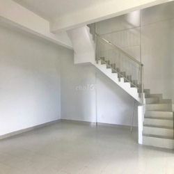 Cho thuê shophouse ehome 3, tầng trệt,kinh doanh, 50m2 , 7 triệu/tháng