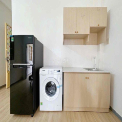 Cho thuê căn hộ 2pn1wc ban công máy giặt riêng full nt Thành Thái Q10