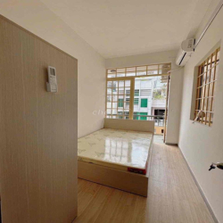 Cho thuê căn hộ 2pn1wc ban công máy giặt riêng full nt Thành Thái Q10