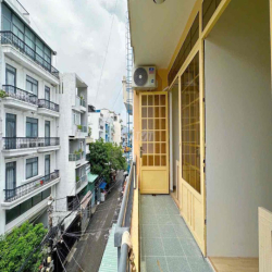 Cho thuê căn hộ 2pn1wc ban công máy giặt riêng full nt Thành Thái Q10